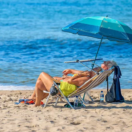 롯지 Zlota Palma -domki Caloroczne Nad Morzem Kopań