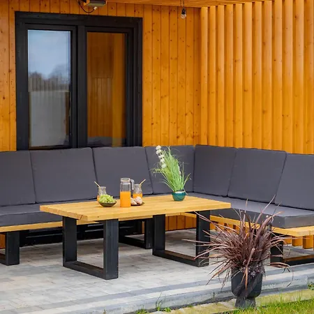 Zlota Palma -domki Caloroczne Nad Morzem