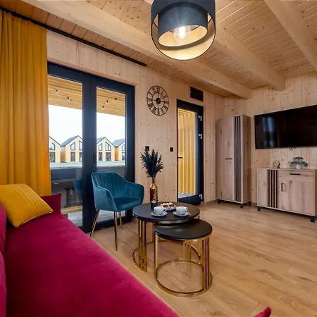 Zlota Palma -domki Caloroczne Nad Morzem Lodge *