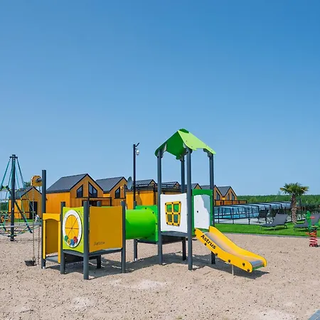 Zlota Palma -domki Caloroczne Nad Morzem * Kopań