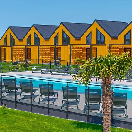 Zlota Palma -domki Caloroczne Nad Morzem *