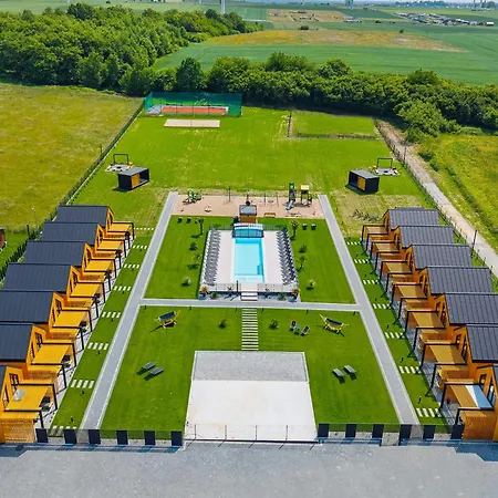 Zlota Palma -domki Caloroczne Nad Morzem Lodge *