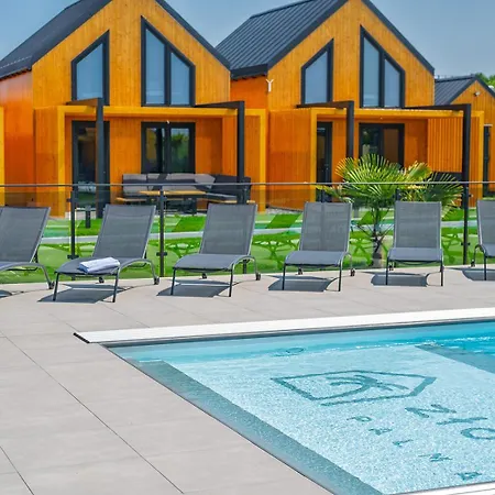 롯지 Zlota Palma -domki Caloroczne Nad Morzem Kopań