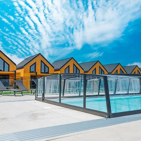 Zlota Palma -domki Caloroczne Nad Morzem Kopań